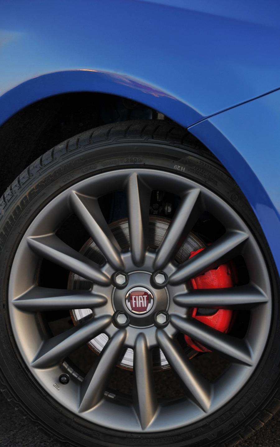  Fiat Punto Evo 2010 года  (фото 3 из 70)